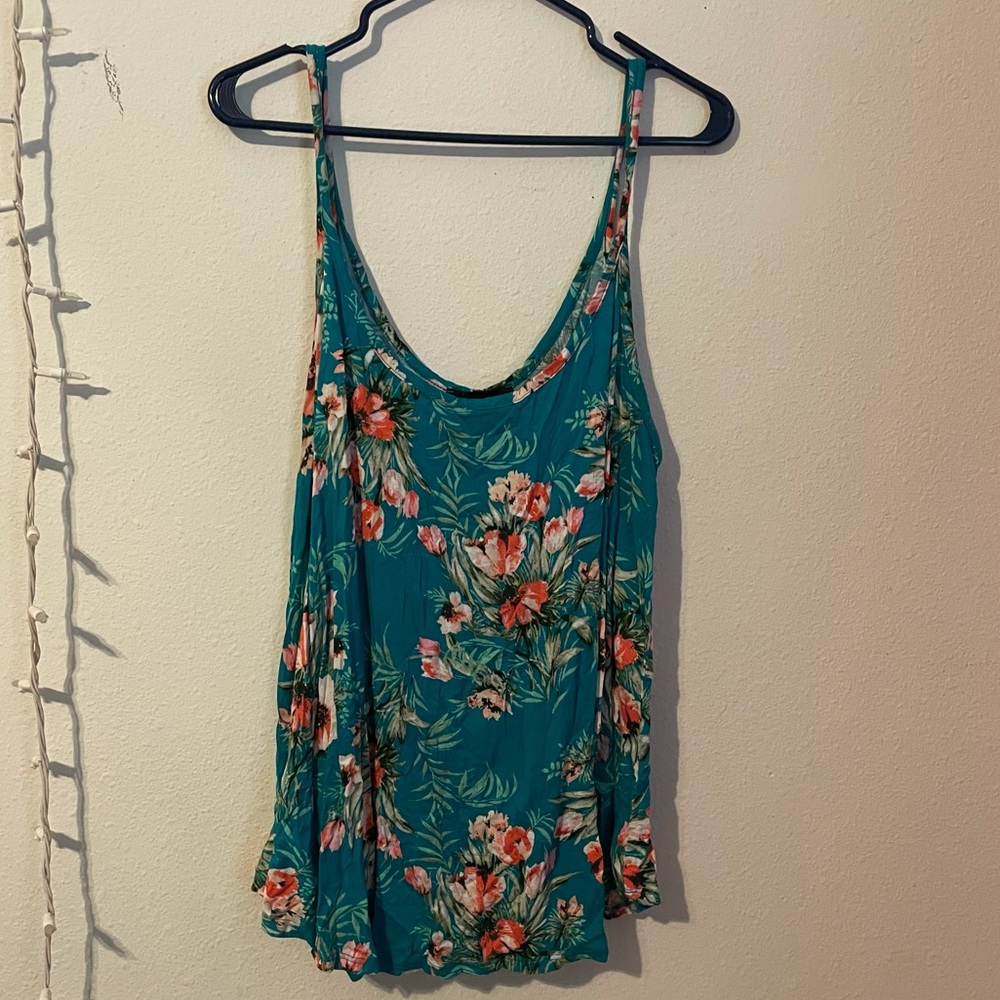 Plus Sized Floral Tank Top